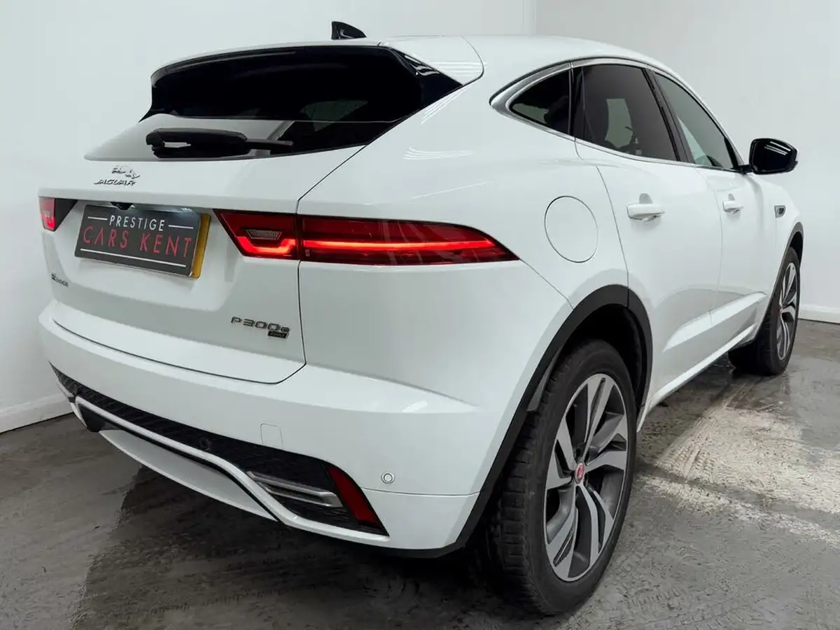 2021-jaguar-e-pace-15-p300e-r-dynamic-hse-big-13
