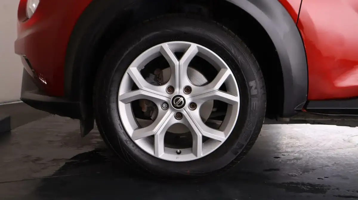 2021-nissan-juke-10-dig-t-n-connecta-big-18