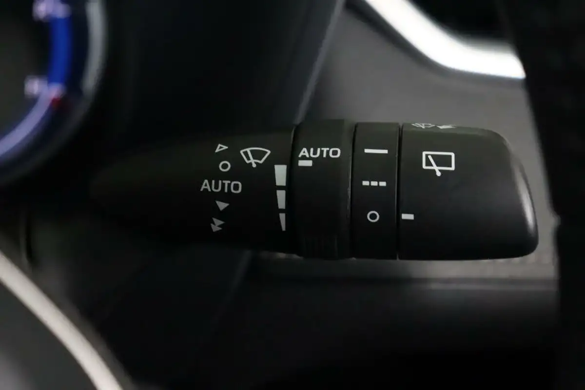 2021-toyota-rav4-25-vvt-i-design-215bhp-big-19
