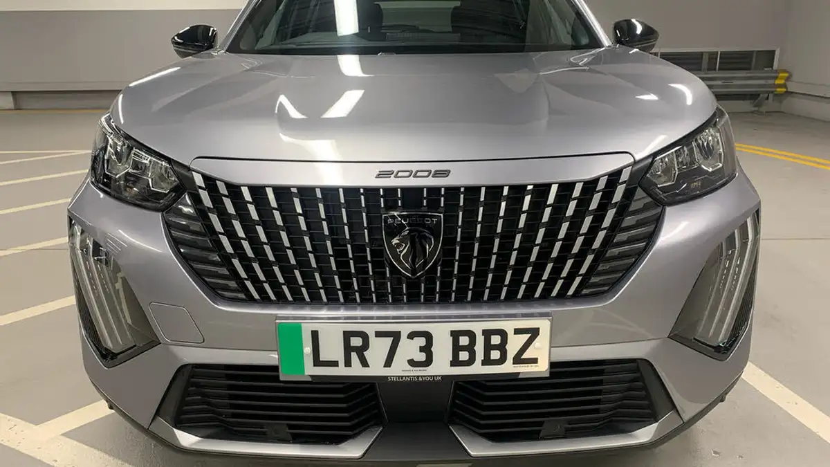 2023-peugeot-2008-suv-e-allure-big-45