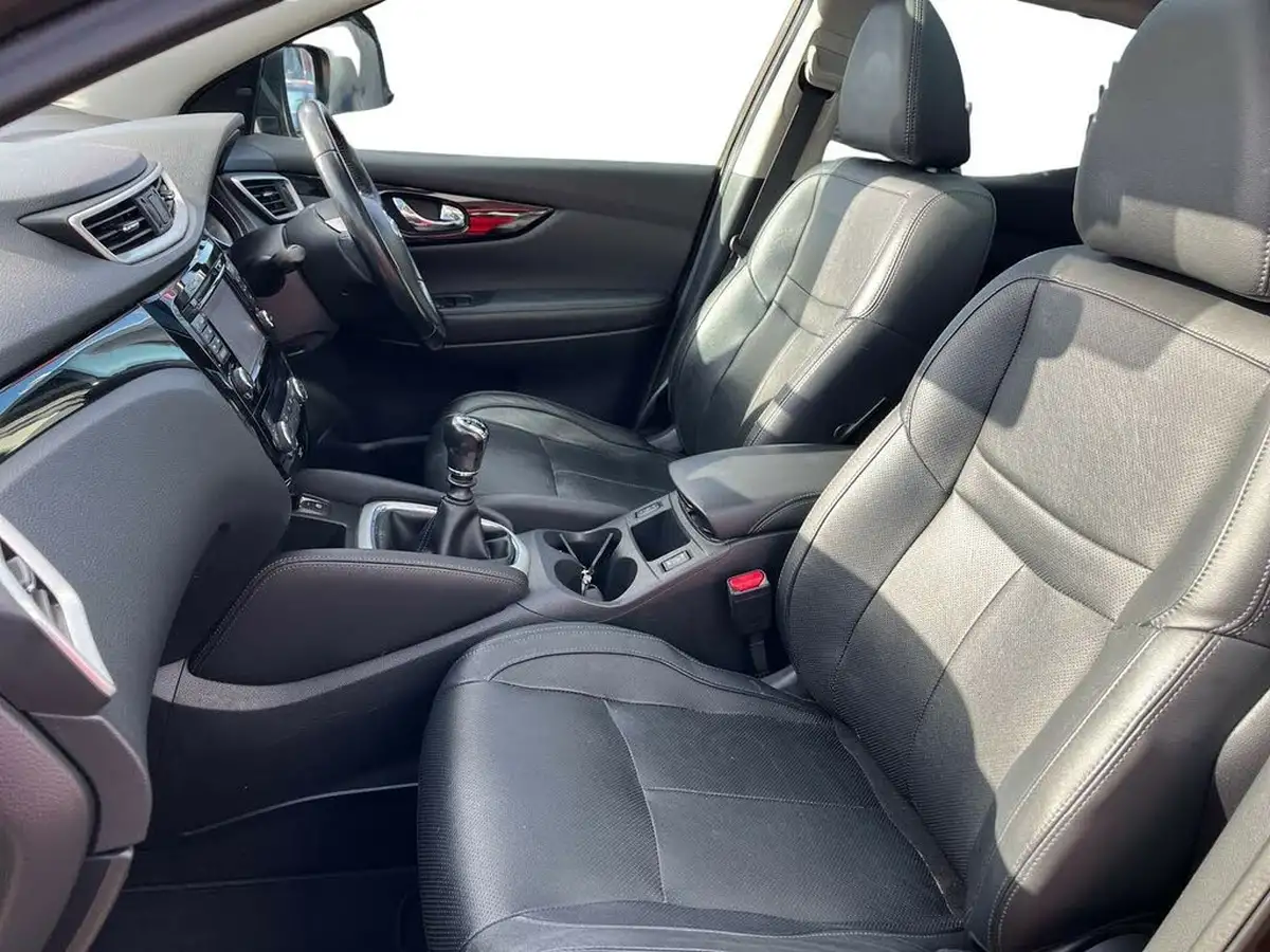 2017-nissan-qashqai-16dci-tekna-big-8