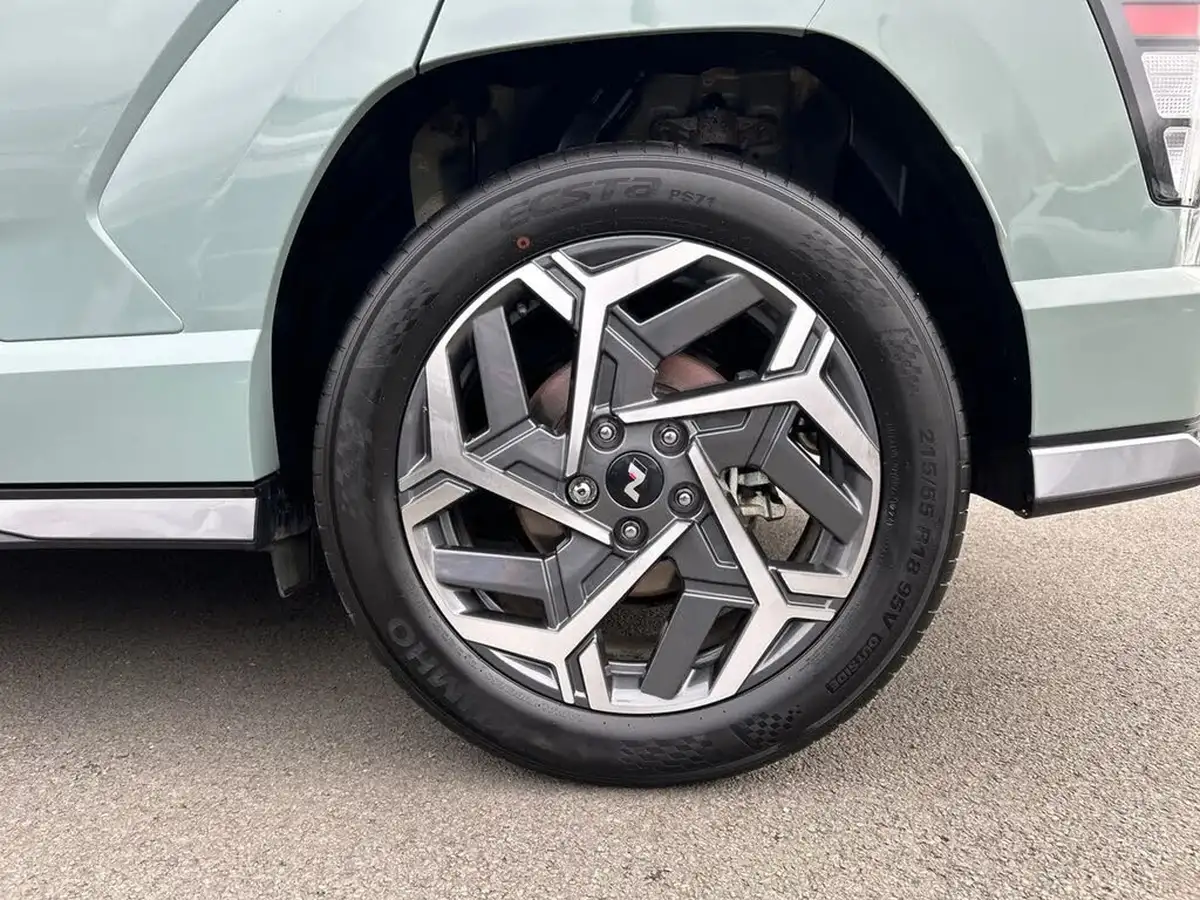 2024-hyundai-kona-16-gdi-n-line-141ps-dct-big-10