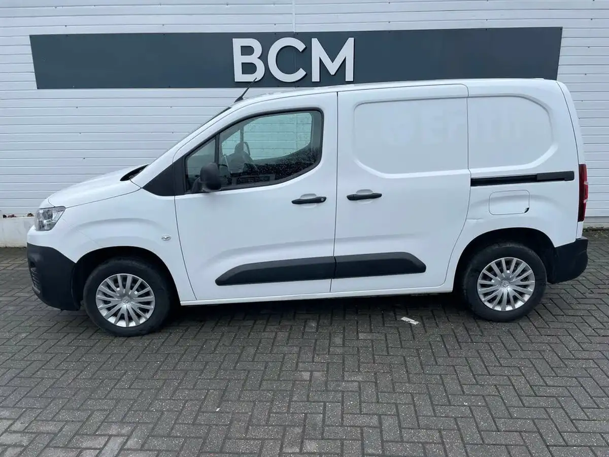 2021-citroen-berlingo-15bluehdi-650-enterprise-pro-big-2