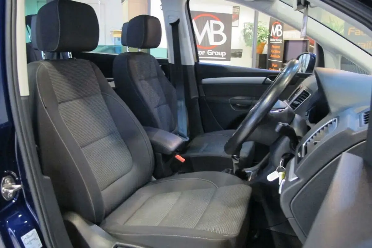 2019-volkswagen-sharan-14-tsi-se-nav-1395cc-big-20