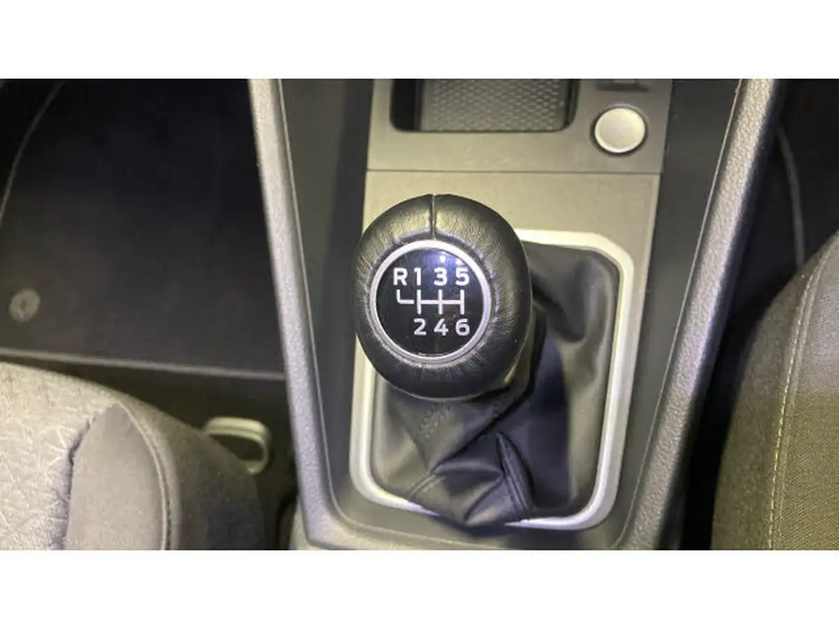 2023-ford-tourneo-connect-20-titanium-big-39