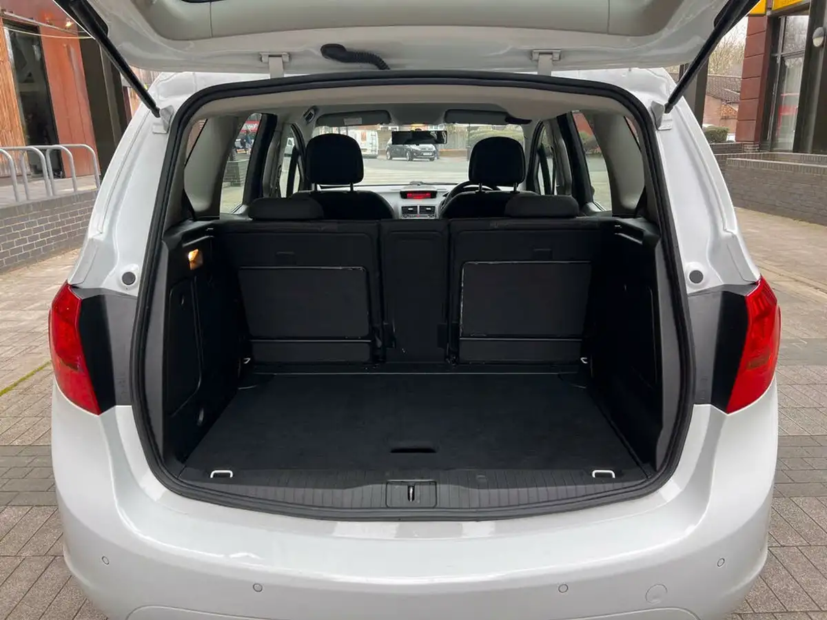 2014-vauxhall-meriva-14-exclusiv-ac-120ps-1364cc-auto-big-38