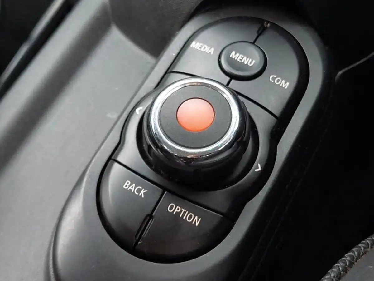 2019-mini-cooper-20-cooper-s-exclusive-189bhp-hatchback-3d-auto-big-15