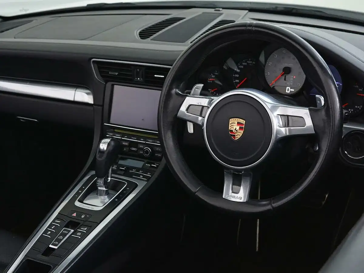 2012-porsche-911-38-carrera-s-400bhp-cabriolet-pdk-big-18