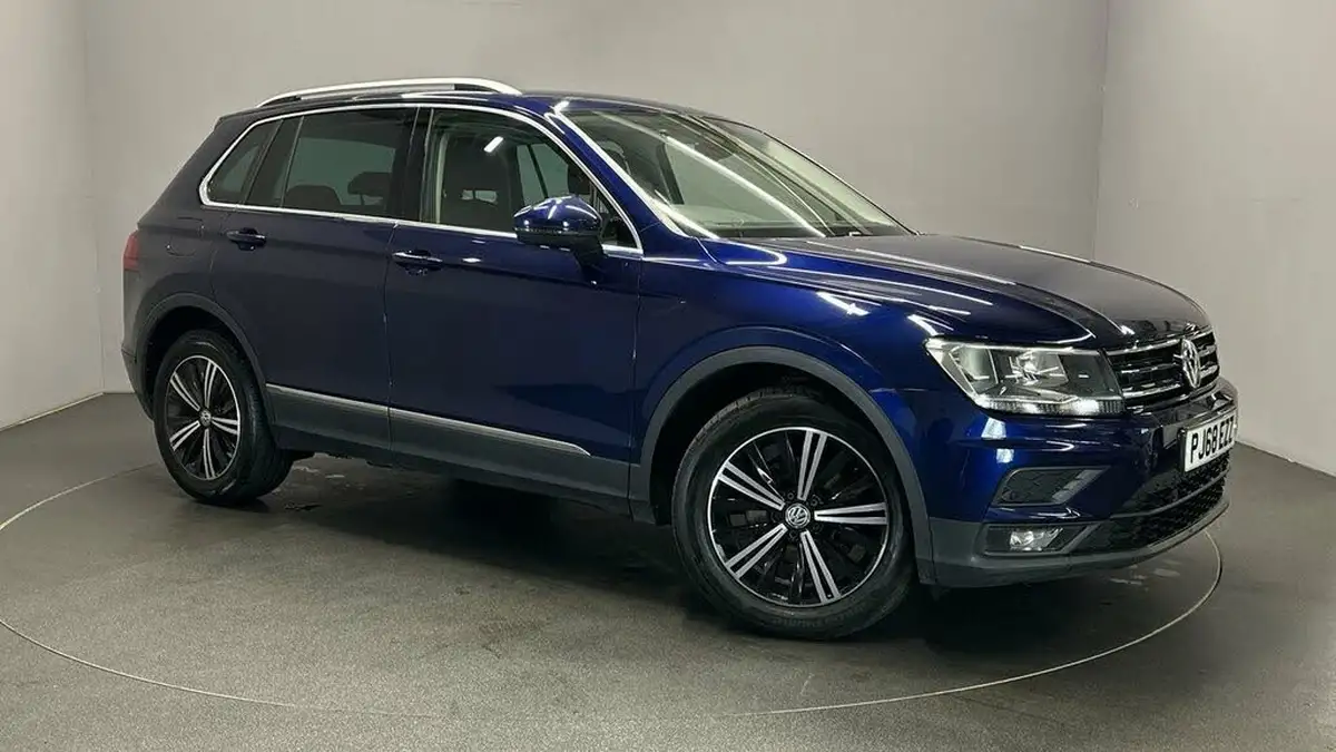 2018-volkswagen-tiguan-20tdi-se-navigation-150ps-scr-big-0