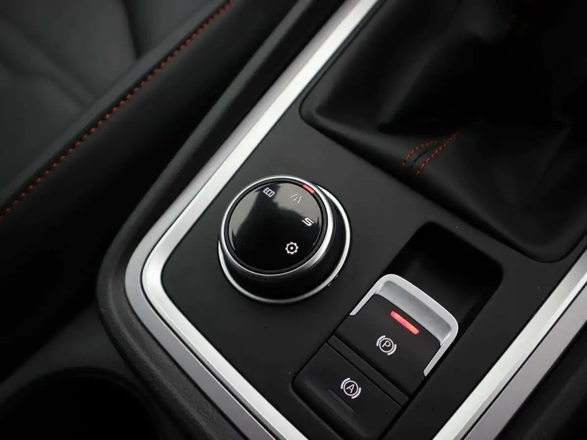 2023-seat-ateca-15-ecotsi-fr-sport-big-23