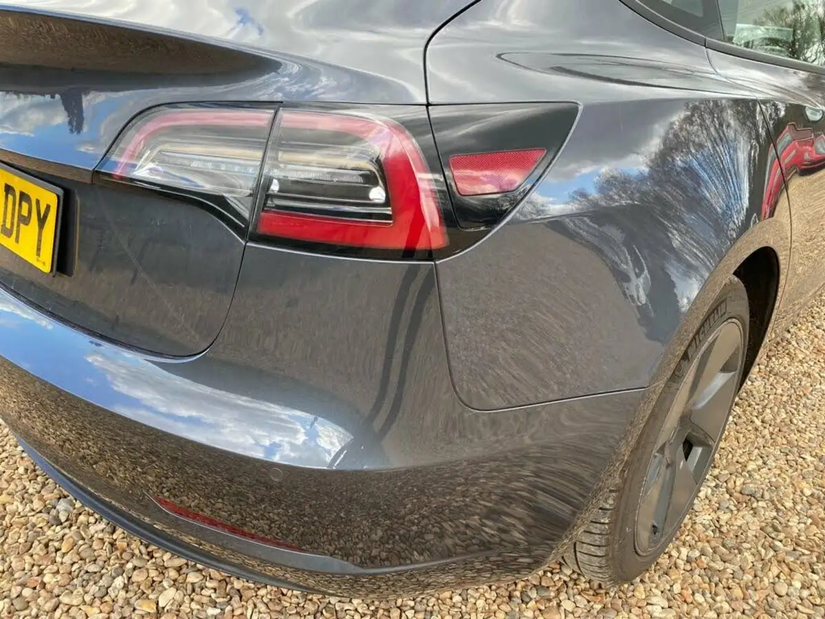 2020-tesla-model-3-e-standard-plus-big-13