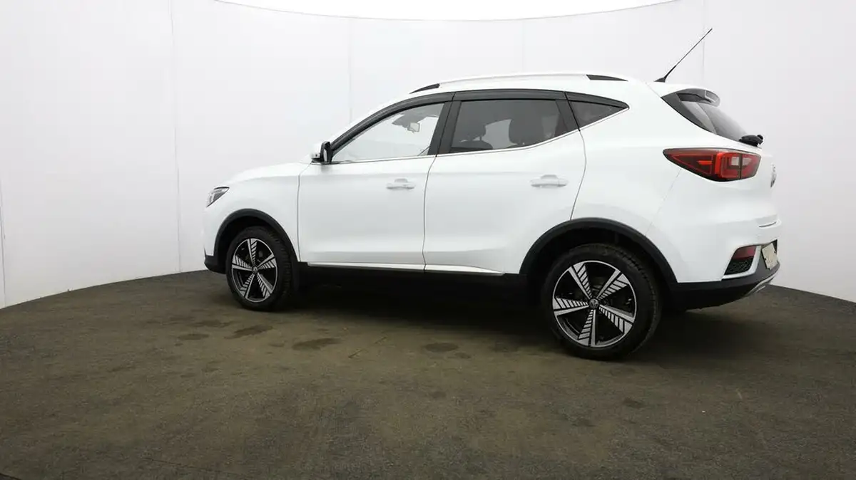 2020-mg-zs-suv-e-exclusive-ev-big-62