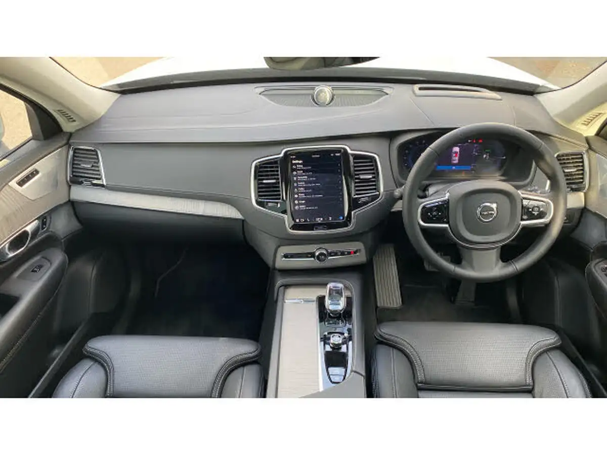 2024-volvo-xc90-20-t8-ultra-dark-big-19