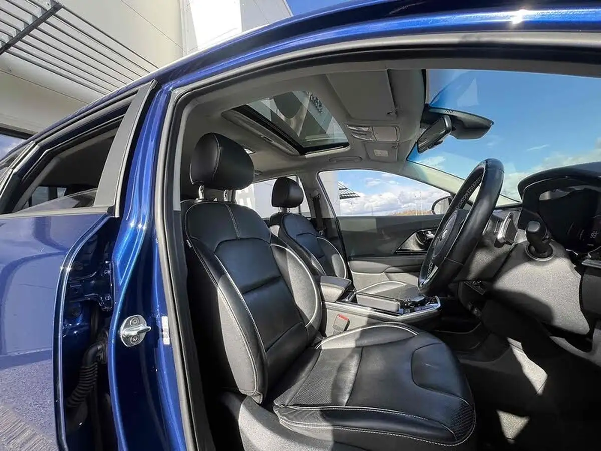 2021-kia-e-niro-ev-4-big-26