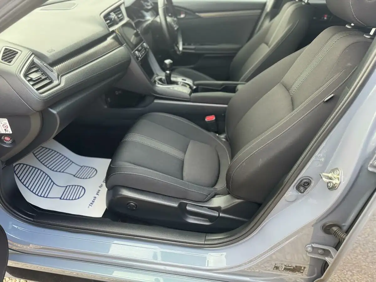2019-honda-civic-15-vtec-turbo-sport-plus-ss-big-16
