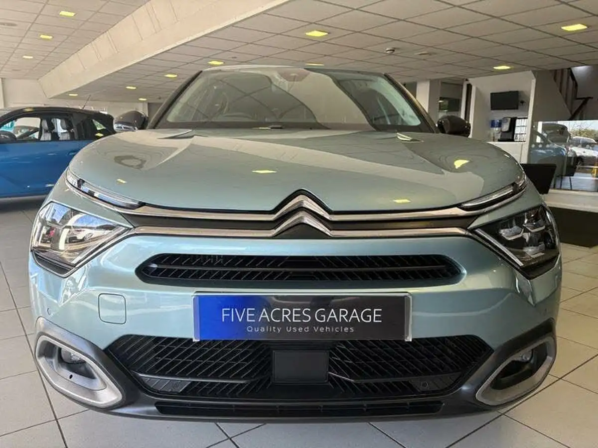 2021-citroen-c4-12-puretech-shine-130ps-eat8-big-10