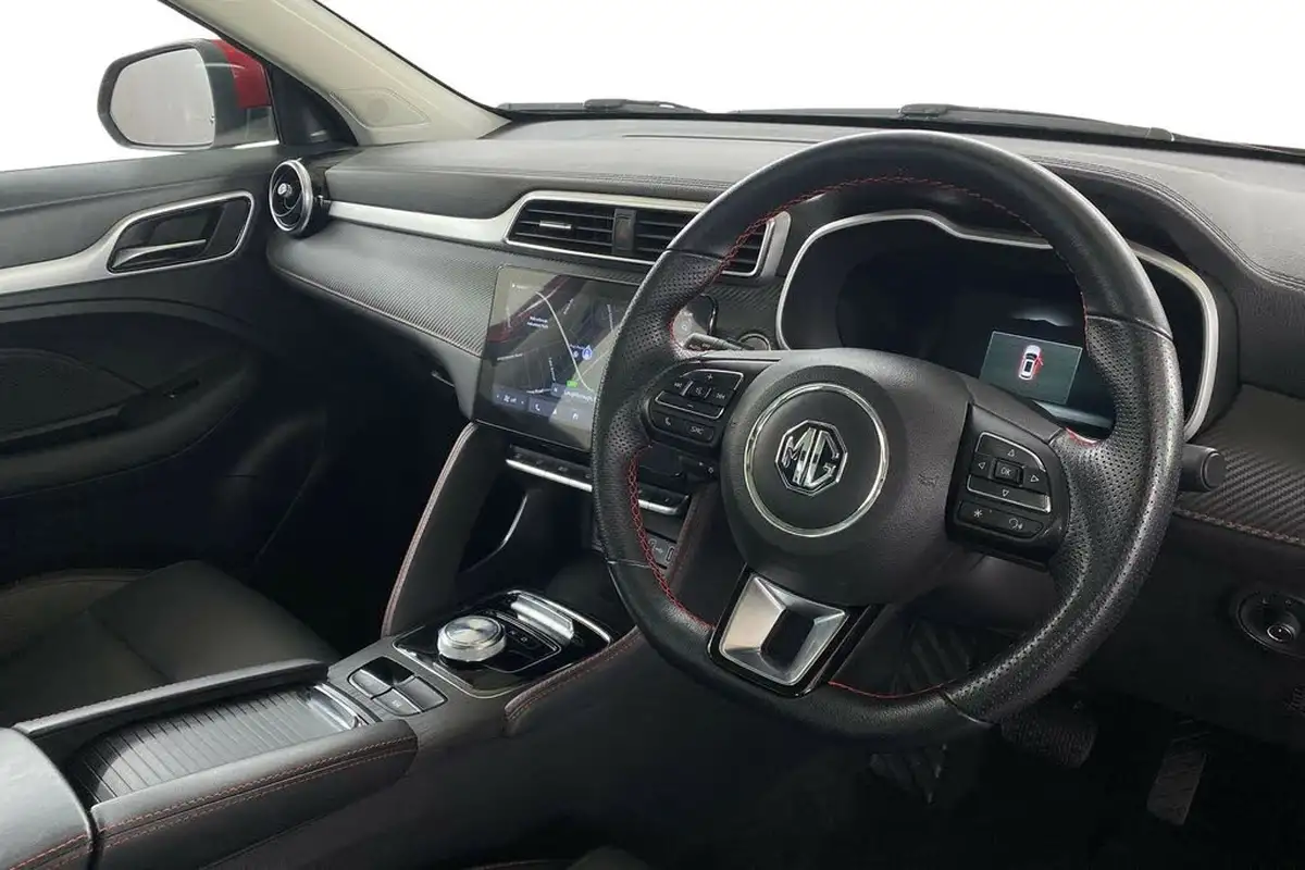2022-mg-zs-suv-e-trophy-ev-176ps-big-10