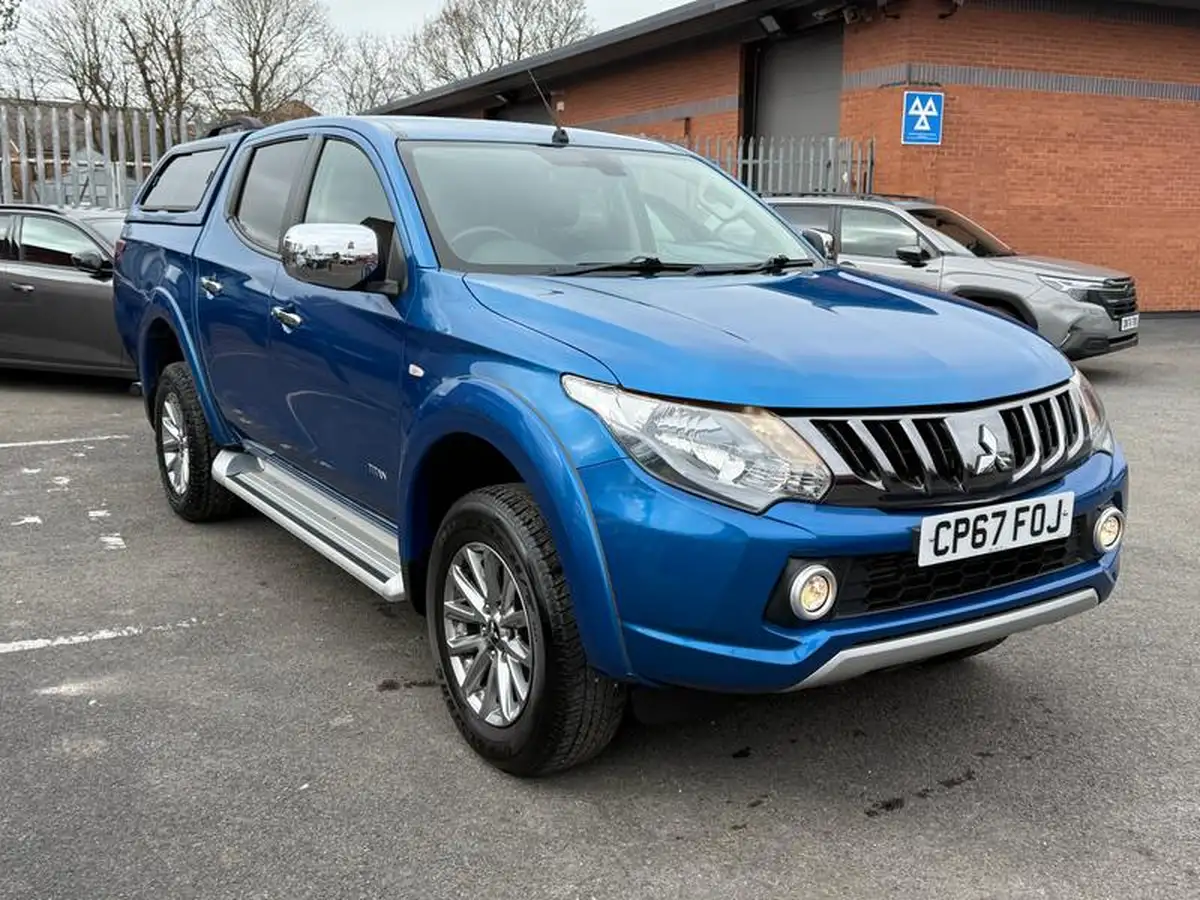 2018-mitsubishi-l200-24di-d-titan-eu6-big-8