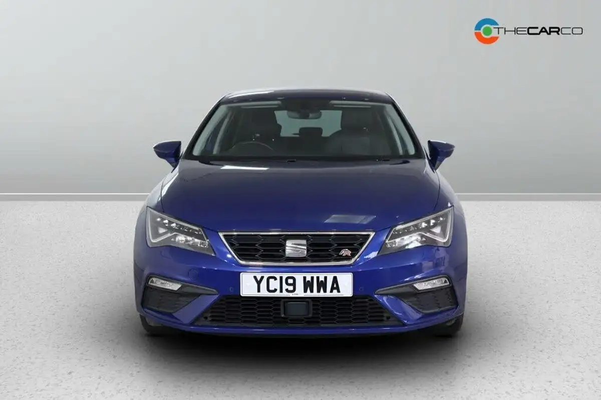 2019-seat-leon-20-tsi-fr-sport-hatchback-big-1