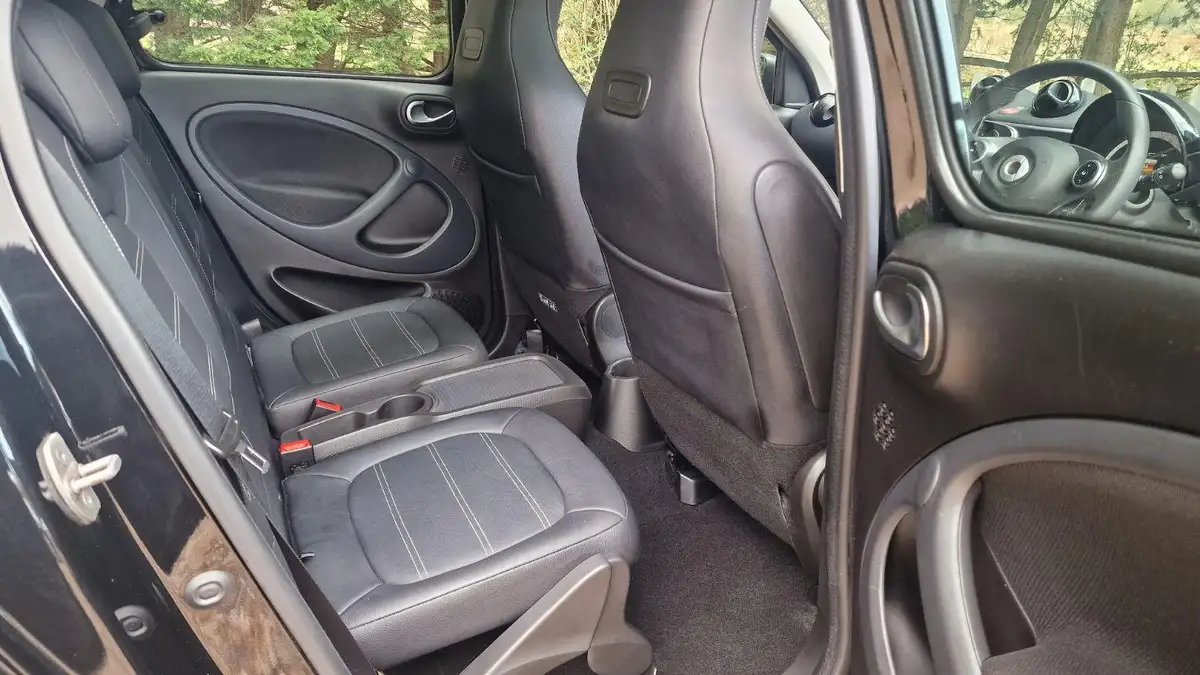 2017-smart-forfour-09-prime-sport-90bhp-ss-twinamic-big-15