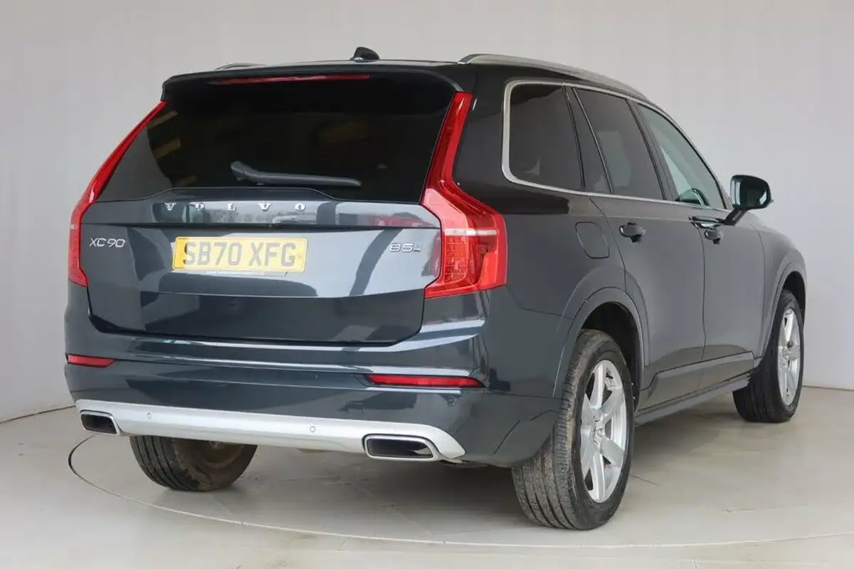 2021-volvo-xc90-20td-b5-momentum-big-19
