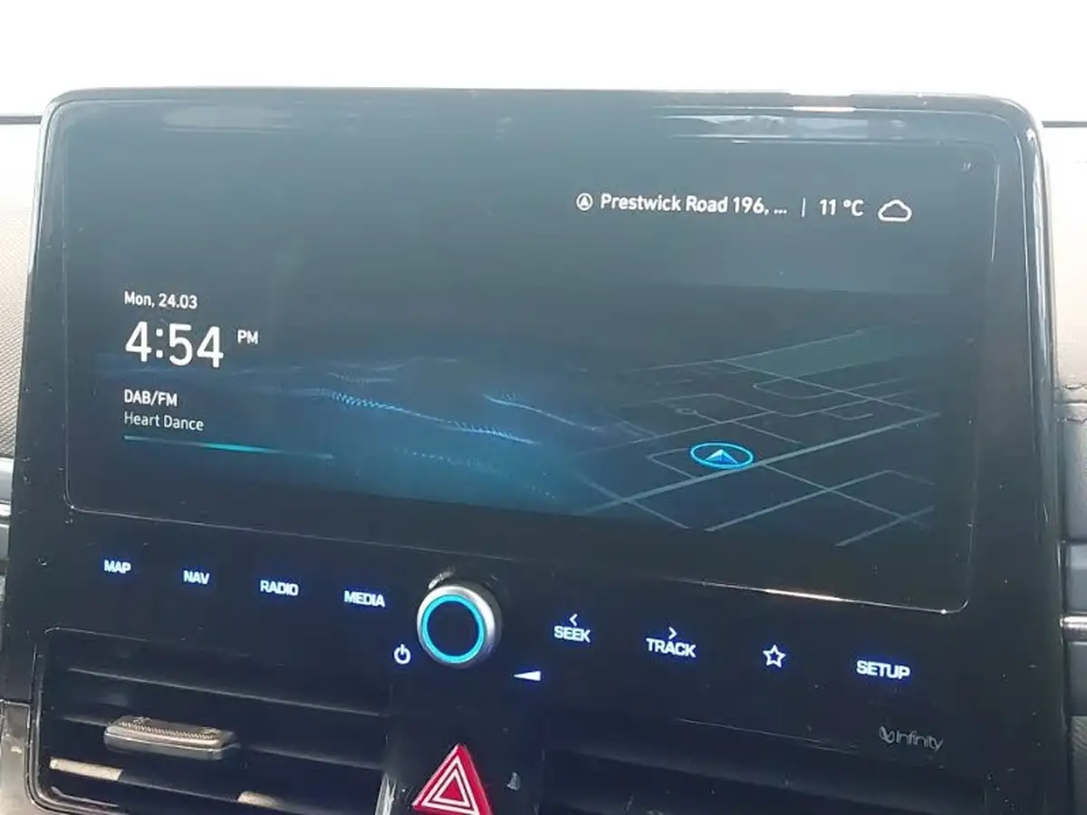 2022-hyundai-ioniq-16-gdi-premium-se-hybrid-big-9