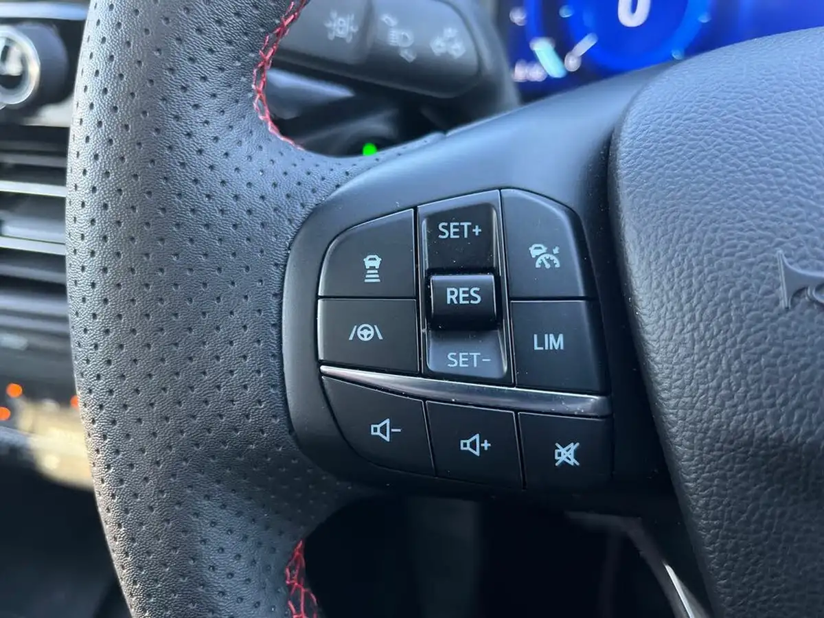 2023-ford-kuga-25t-graphite-tech-edition-225ps-phev-big-16