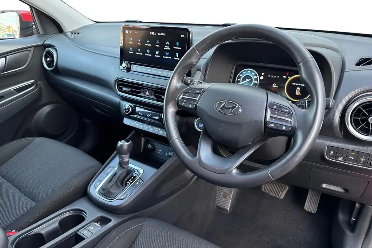 2022-hyundai-kona-16-gdi-premium-big-12