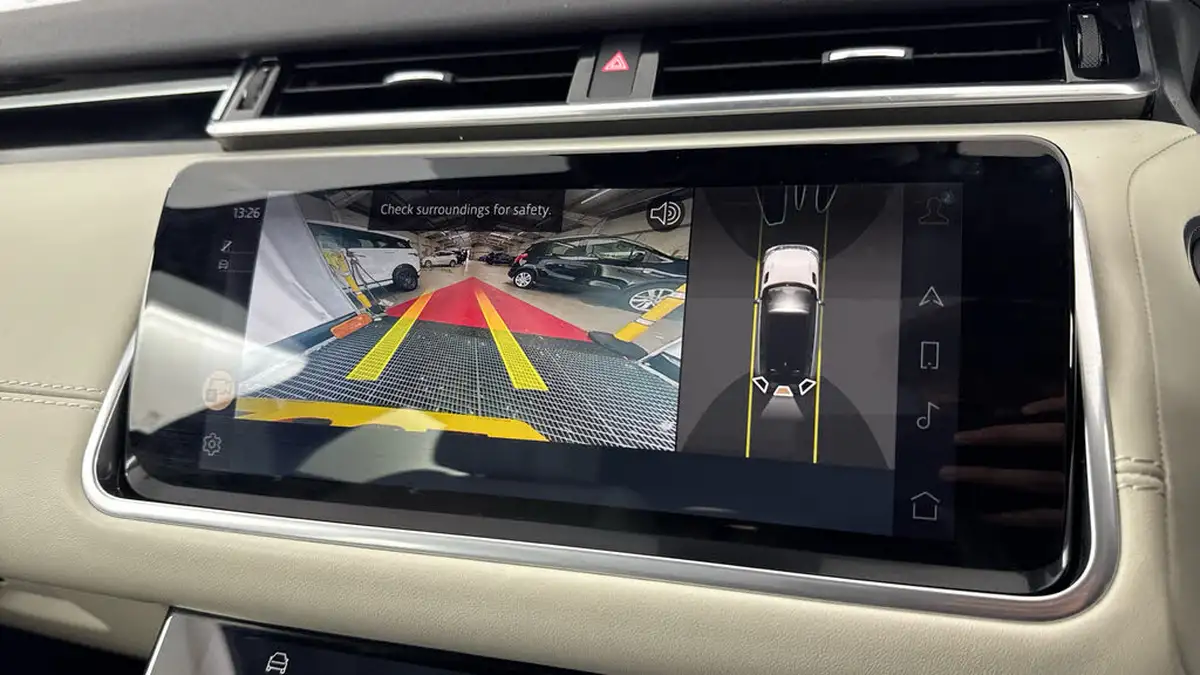 2022-land-rover-range-rover-velar-20-p250-r-dynamic-hse-249ps-big-19