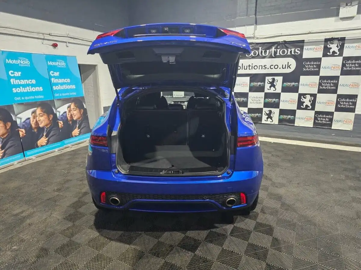 2018-jaguar-e-pace-20-i4d-r-dynamic-s-150ps-big-59