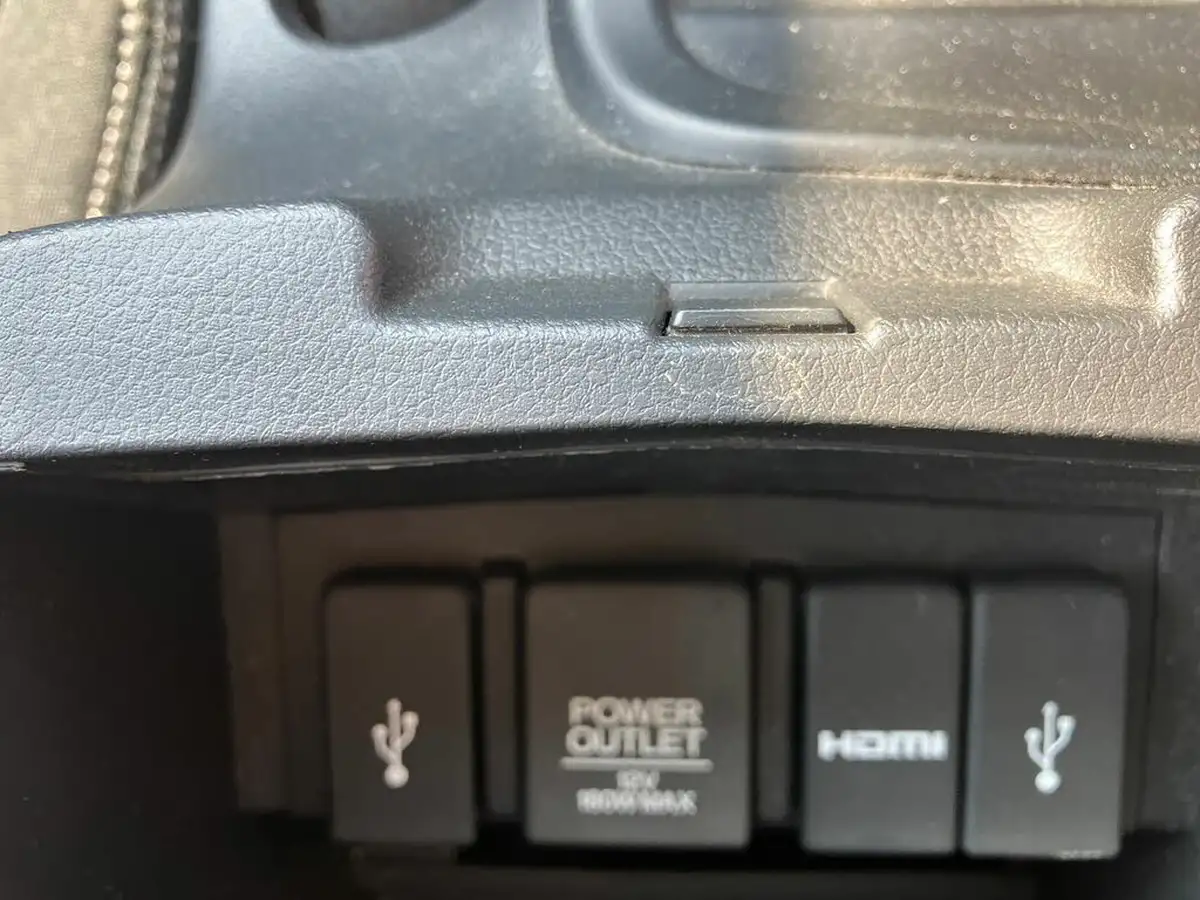 2017-honda-civic-18-i-vtec-se-plus-navi-ss-hatchback-big-43