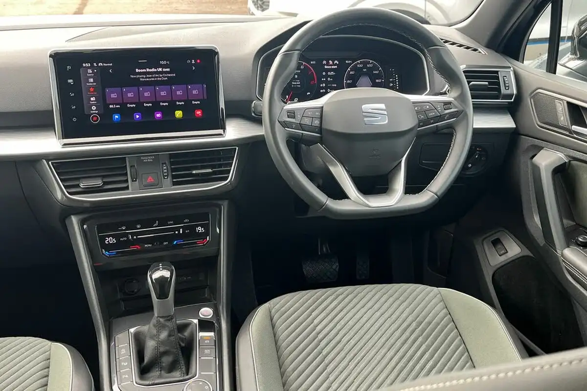 2023-seat-tarraco-15-ecotsi-xperience-dsg-big-37