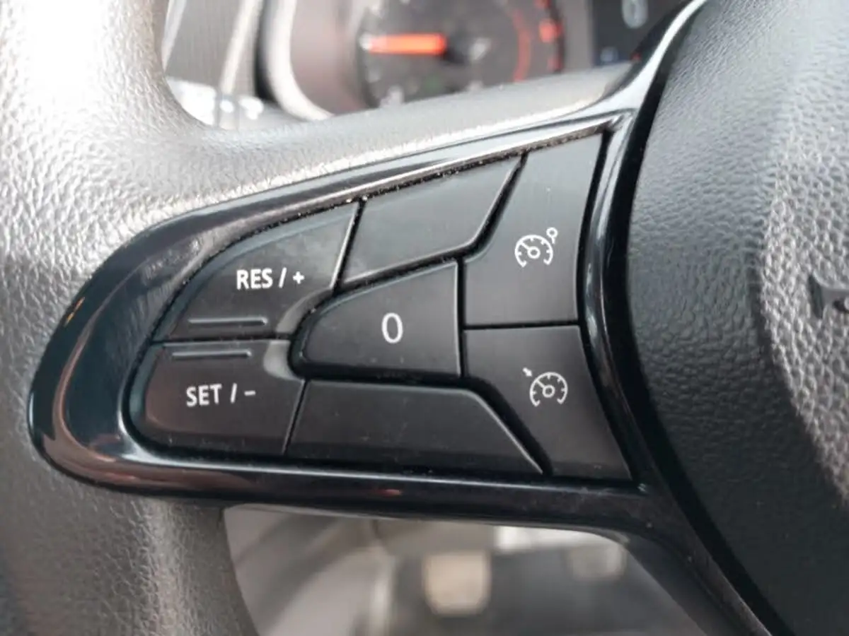 2022-renault-trafic-20dci-sl28-130-business-big-9