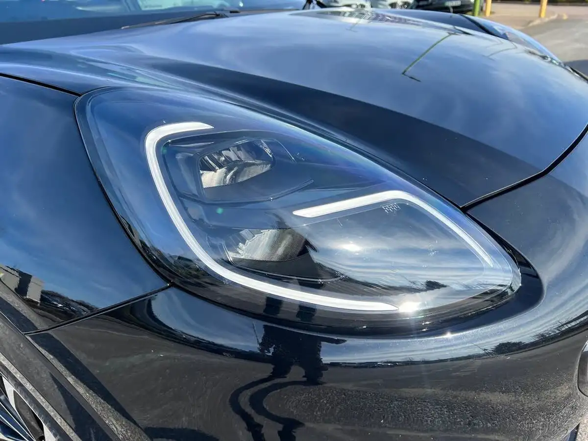 2022-ford-puma-suv-10-st-line-vignale-155ps-big-31
