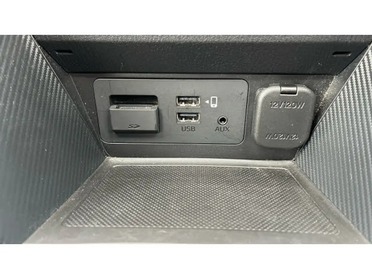 2021-mazda-mazda2-15-skyactiv-g-sport-nav-big-28
