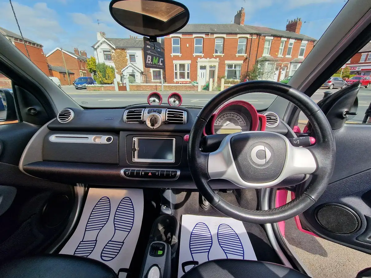 2010-smart-fortwo-10-passion-71bhp-coupe-softouch-big-13
