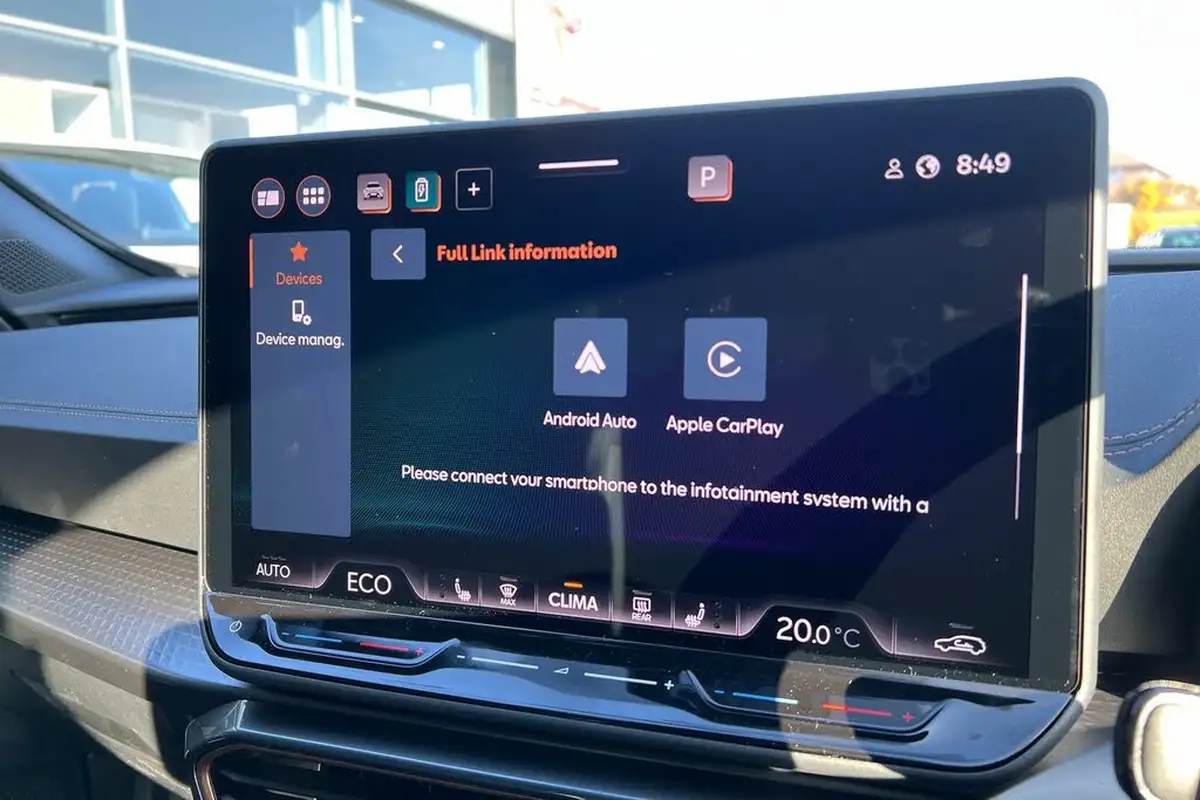 2025-cupra-formentor-15-e-hybrid-v2-big-30