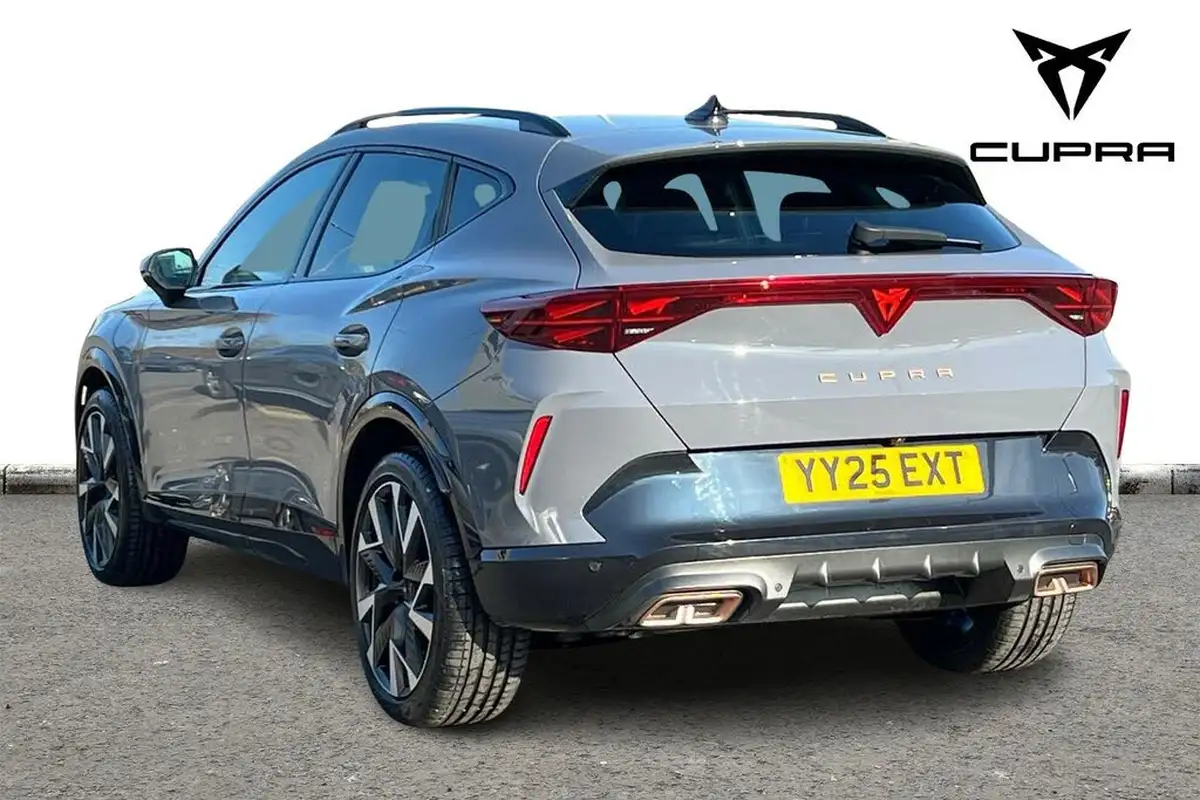 2025-cupra-formentor-15-e-hybrid-v2-big-2
