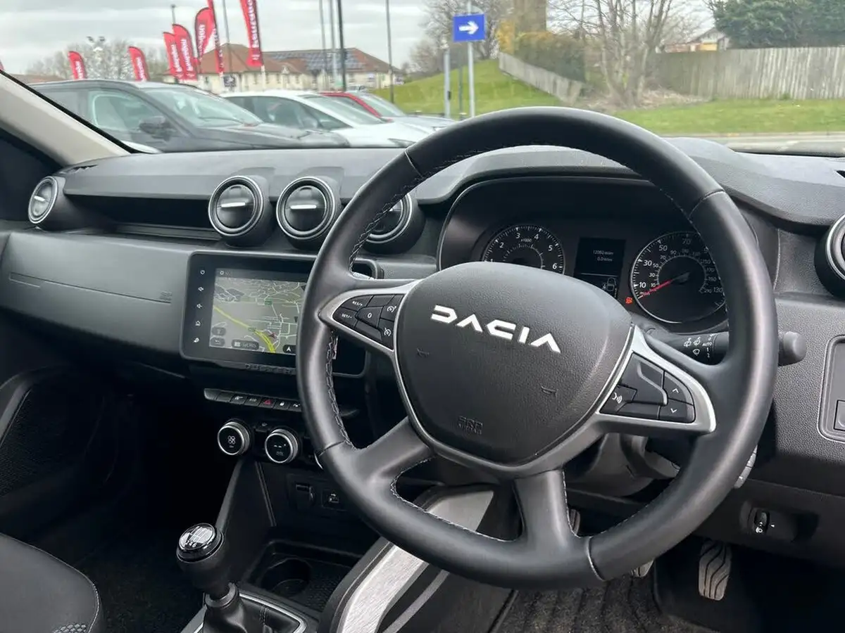 2024-dacia-duster-09-tce-journey-big-17