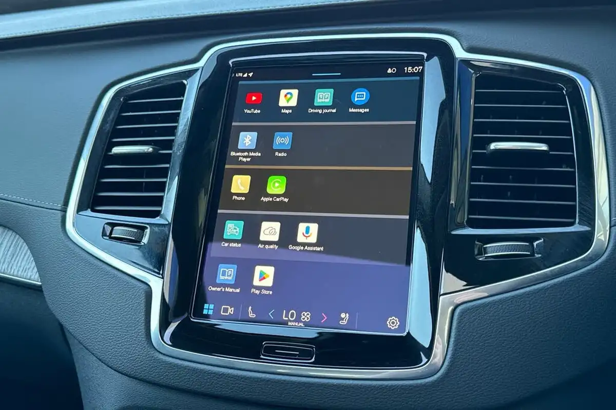 2024-volvo-xc90-20-b5-ultra-dark-big-21