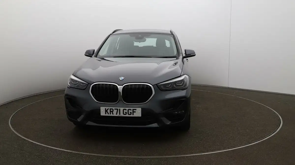 2021-bmw-x1-20-sdrive20i-sport-big-32