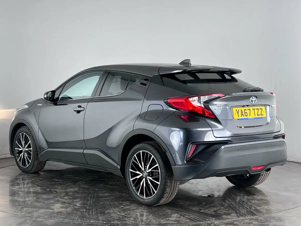 2018-toyota-c-hr-18-vvt-i-excel-big-2