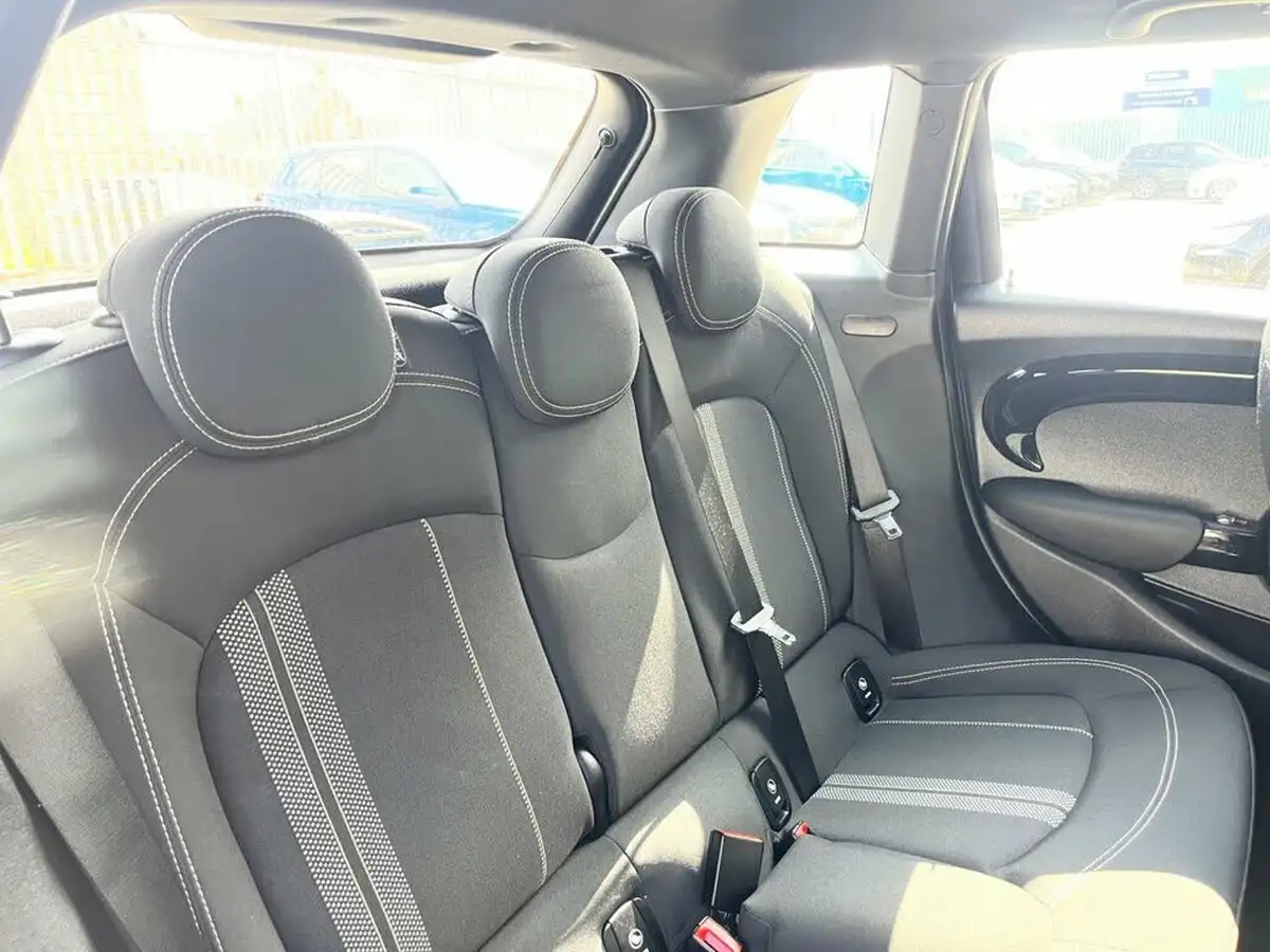2019-mini-cooper-20-cooper-s-sport-189bhp-hatchback-5d-auto-big-8