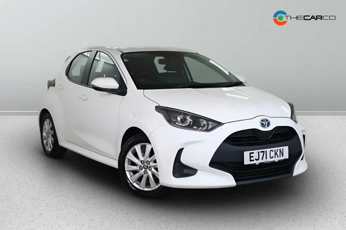 2022-toyota-yaris-15-vvt-i-icon-big-0