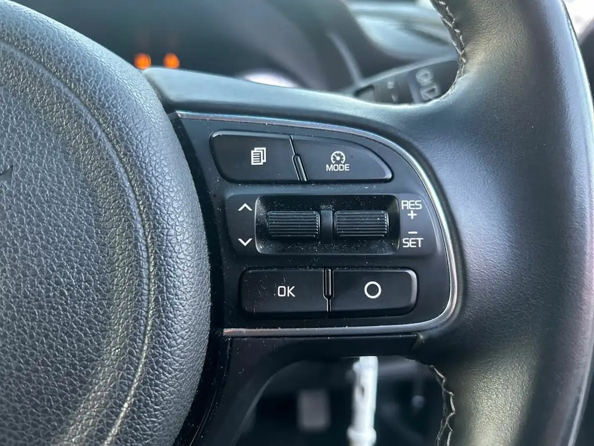 2019-kia-niro-16-gdi-2-big-16