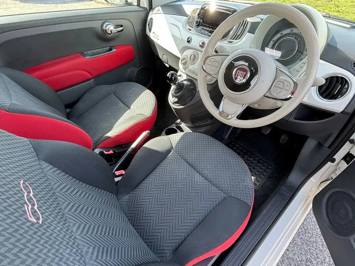 2017-fiat-500-12-pop-star-big-15