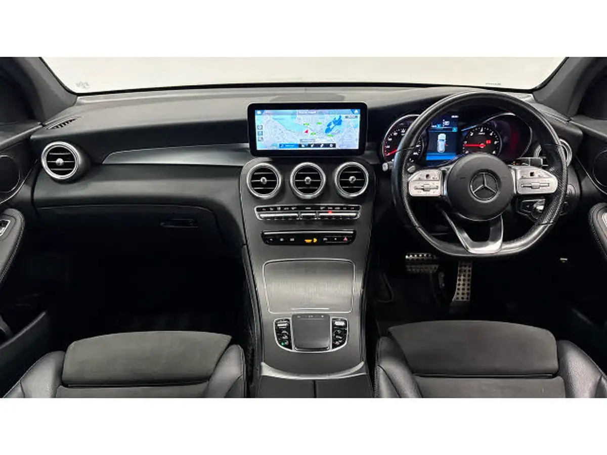 2020-mercedes-benz-glc-class-20d-glc220d-amg-line-station-wagon-5d-4matic-plus-big-9