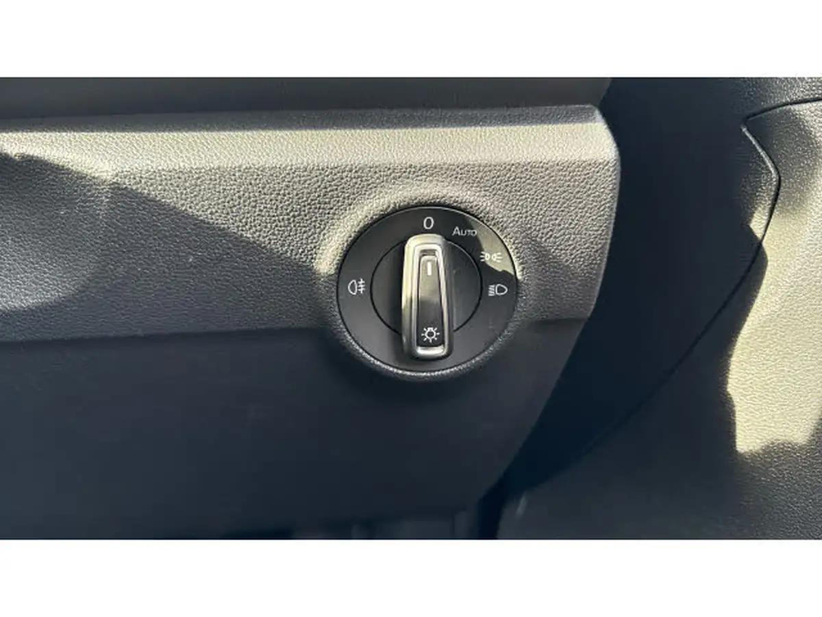 2020-volkswagen-t-roc-15-tsi-se-big-21
