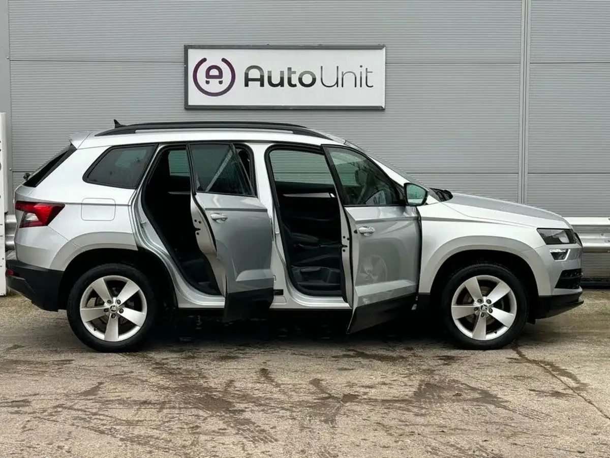 2021-skoda-karoq-15-tsi-se-dsg-big-18