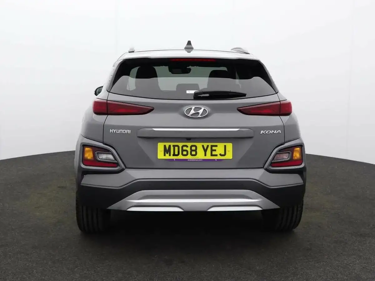 2019-hyundai-kona-10-t-gdi-premium-se-1-tone-roof-big-2